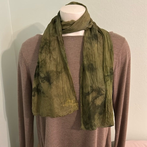 Green Tie-Dye Scarf lightweight boho hippie vibes - Picture 8 of 10